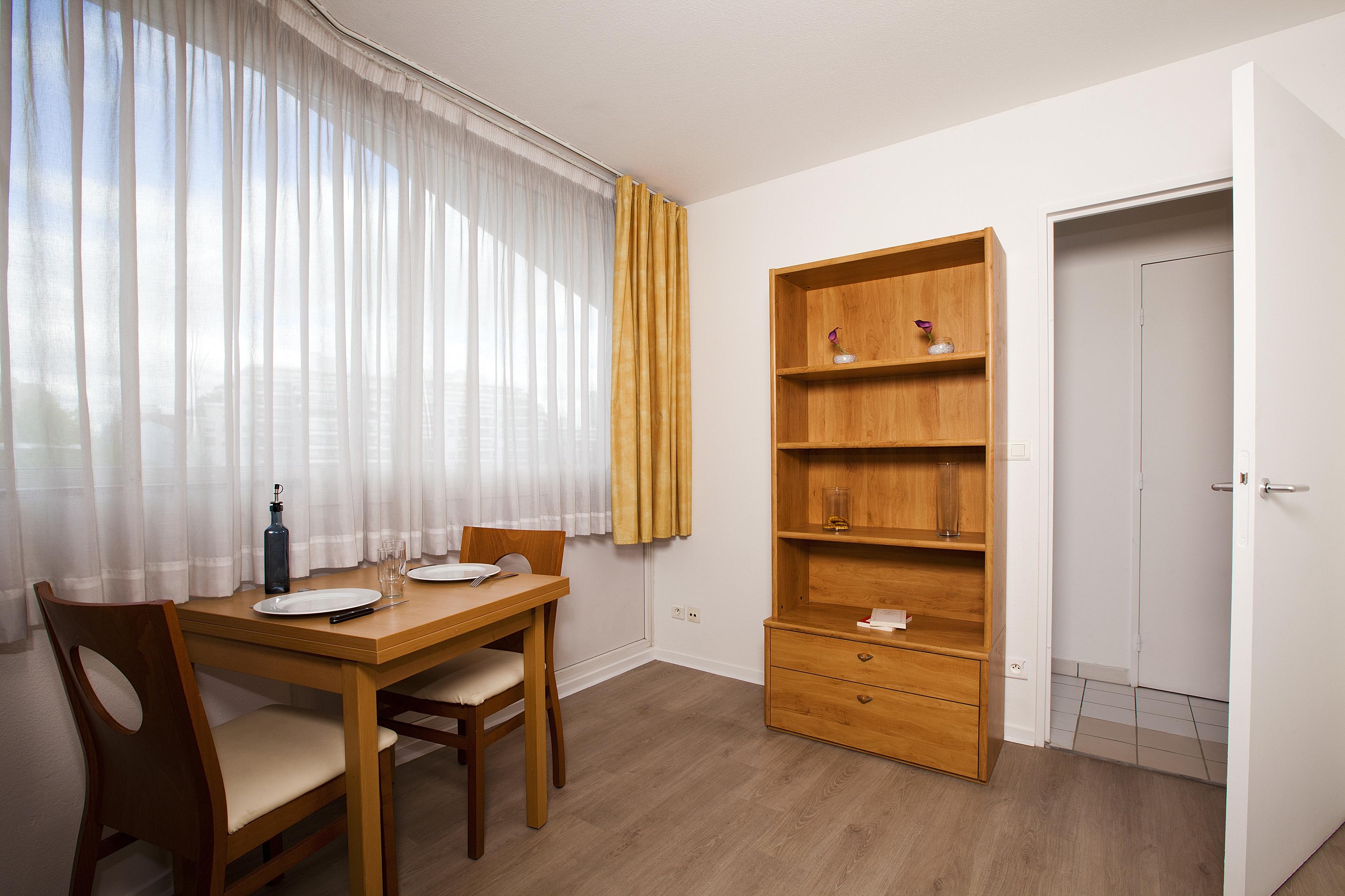 Aparthotel Sejours & Affaires Montreuil Saint Mande Exterior foto